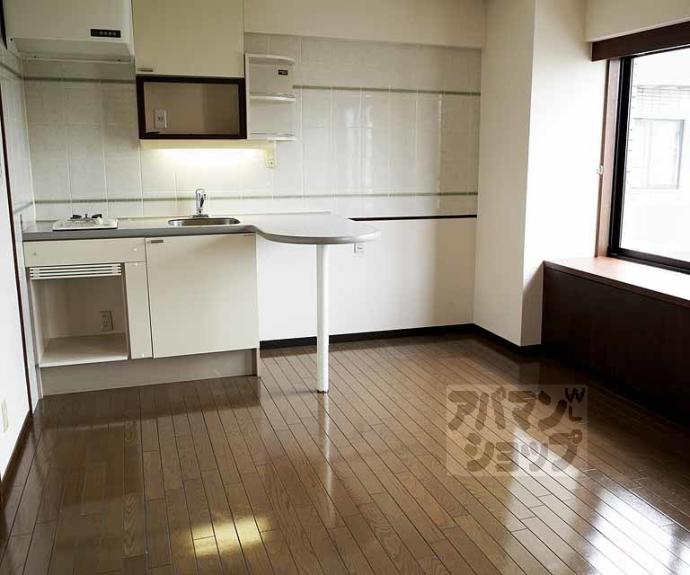 【アビタシオン鴨川】間取