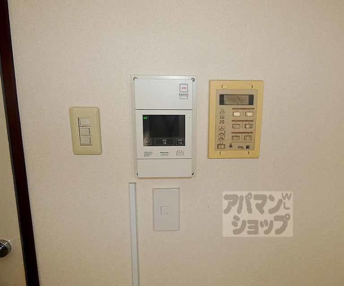 【アビタシオン鴨川】間取