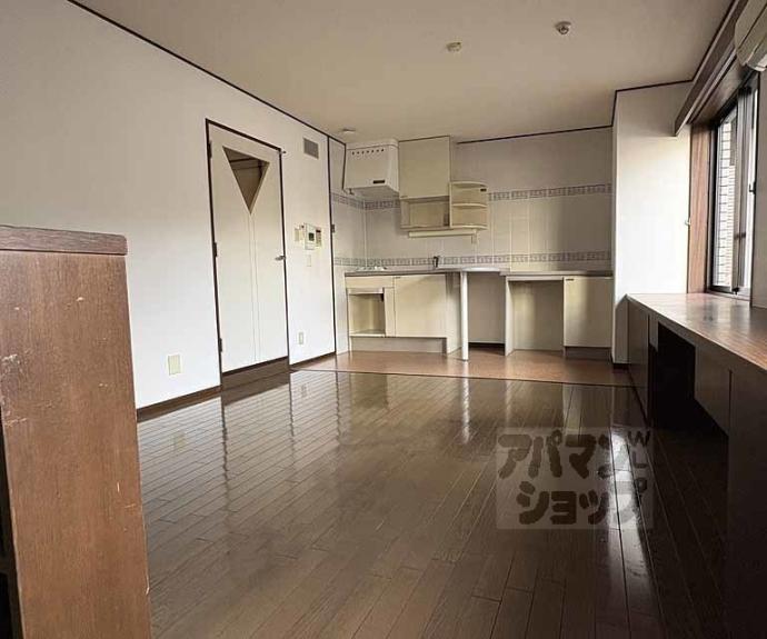 【アビタシオン鴨川】間取