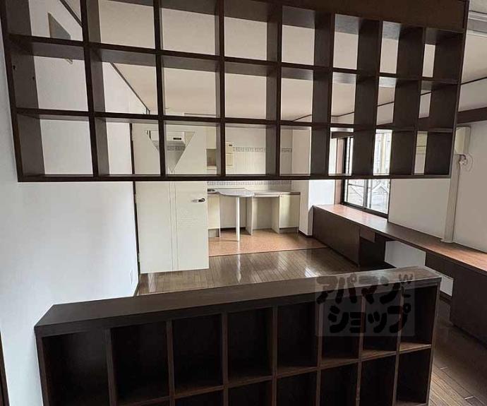 【アビタシオン鴨川】間取