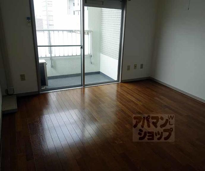 【ライオンズマンション三条口】間取