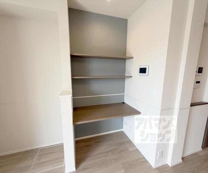 【ＳＯＲＡＩＲＯ　ＨＩＬＬＳ　空彩ヒルズ】間取