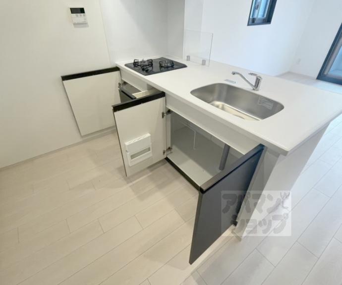 【ＬｉｖｅＣａｓａ千本今出川】間取