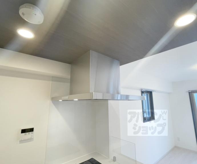 【ＬｉｖｅＣａｓａ千本今出川】間取