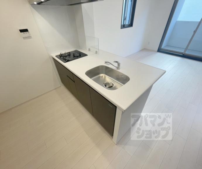 【ＬｉｖｅＣａｓａ千本今出川】間取