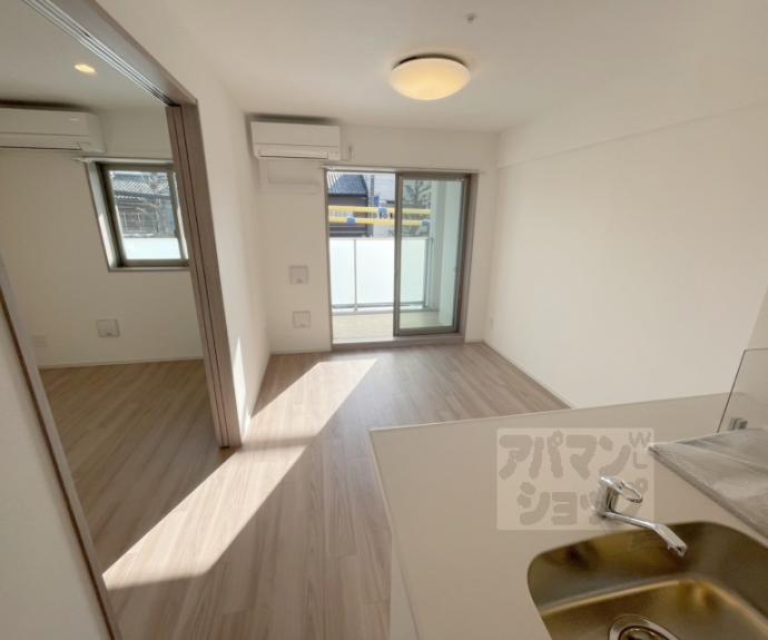 【ＬｉｖｅＣａｓａ千本今出川】間取