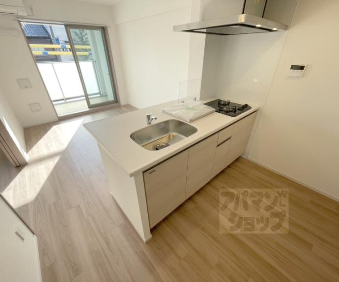 【ＬｉｖｅＣａｓａ千本今出川】間取