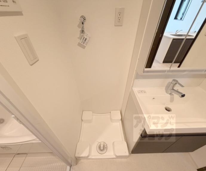 【ＬｉｖｅＣａｓａ千本今出川】間取