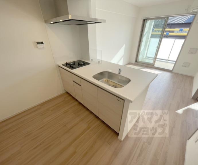 【ＬｉｖｅＣａｓａ千本今出川】間取