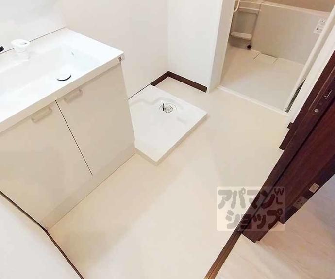 【ＴＨＥ　ＲＥＳＩＤＥＮＣＥ　ＫＹＯＴＯ　ＨＩＧＡＳＨＩＮＯ】間取