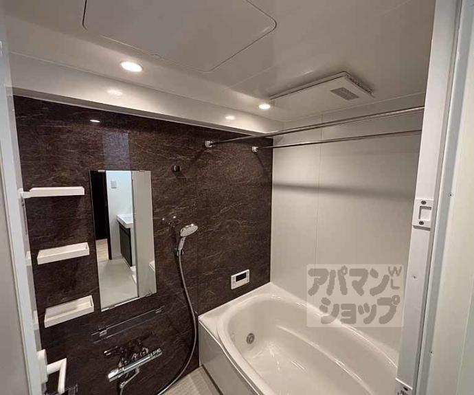 【ＬｉｖｅＣａｓａ千本今出川】間取