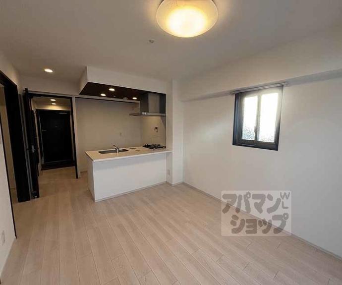 【ＬｉｖｅＣａｓａ千本今出川】間取