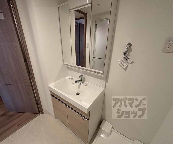 【ＬｉｖｅＣａｓａ千本今出川】間取