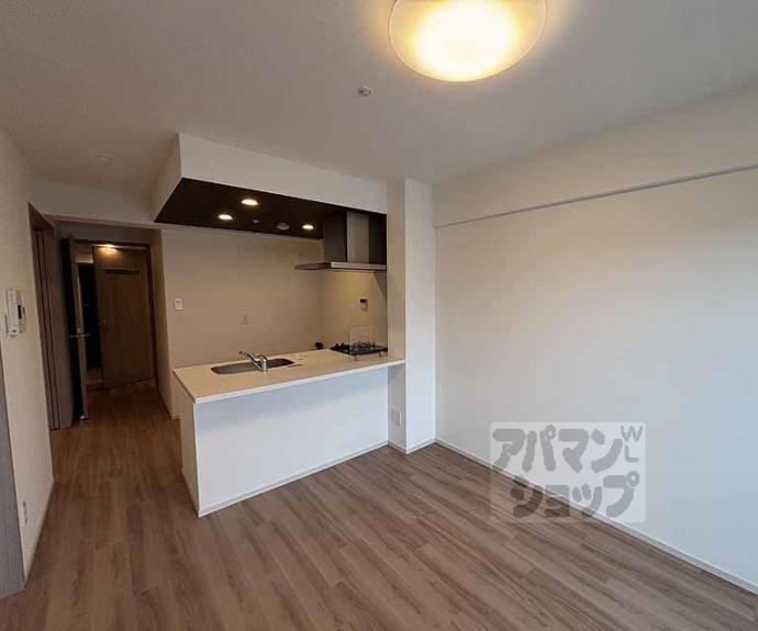 【ＬｉｖｅＣａｓａ千本今出川】間取