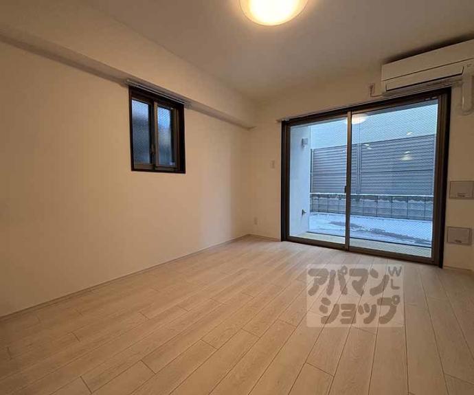 【ＬｉｖｅＣａｓａ千本今出川】間取