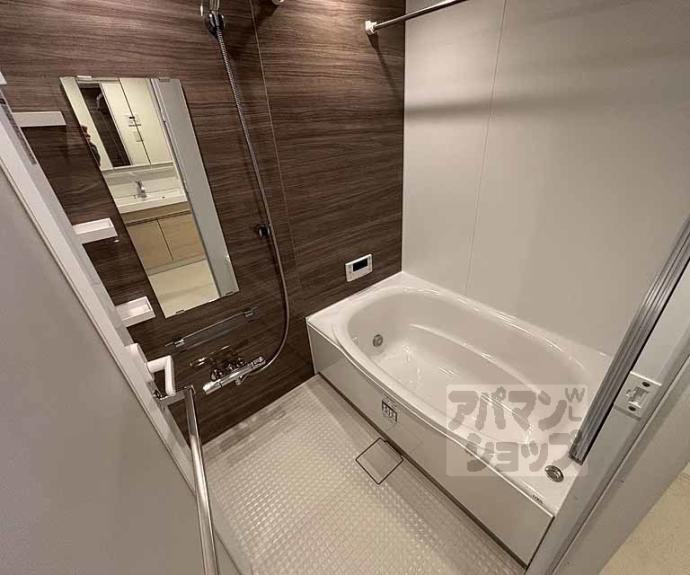 【ＬｉｖｅＣａｓａ千本今出川】間取