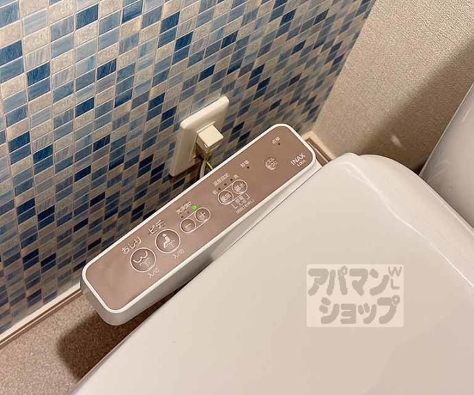 【Ｇｒａｎｄ　Ｃｈａｒｉｏｔ御所ノ内町】間取