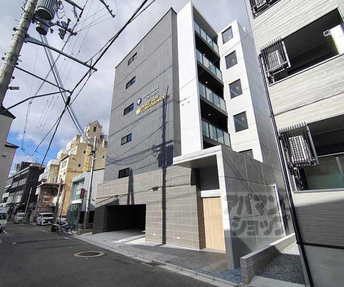 【レシオス京都嵯峨野】間取