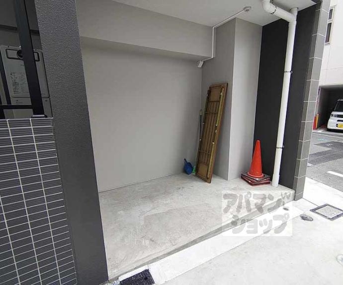 【レシオス京都嵯峨野】間取