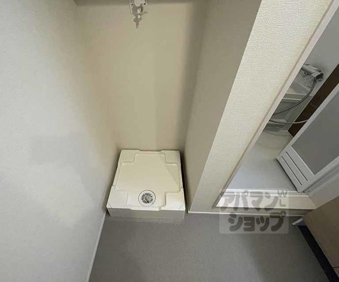 【Ｇｒａｎｄ　Ｃｈａｒｉｏｔ御所ノ内町】間取