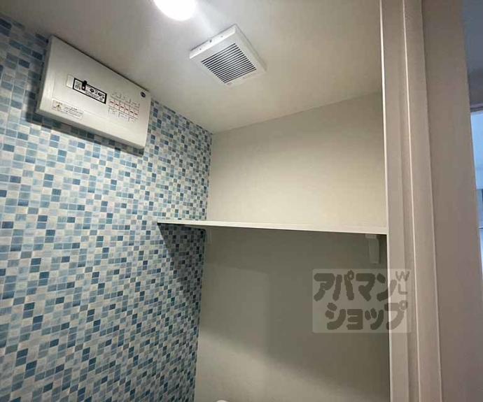 【Ｇｒａｎｄ　Ｃｈａｒｉｏｔ御所ノ内町】間取