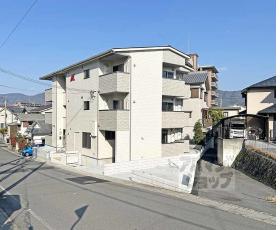 フラッツ六地蔵：間取図