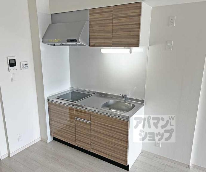 【フラッツ六地蔵】間取