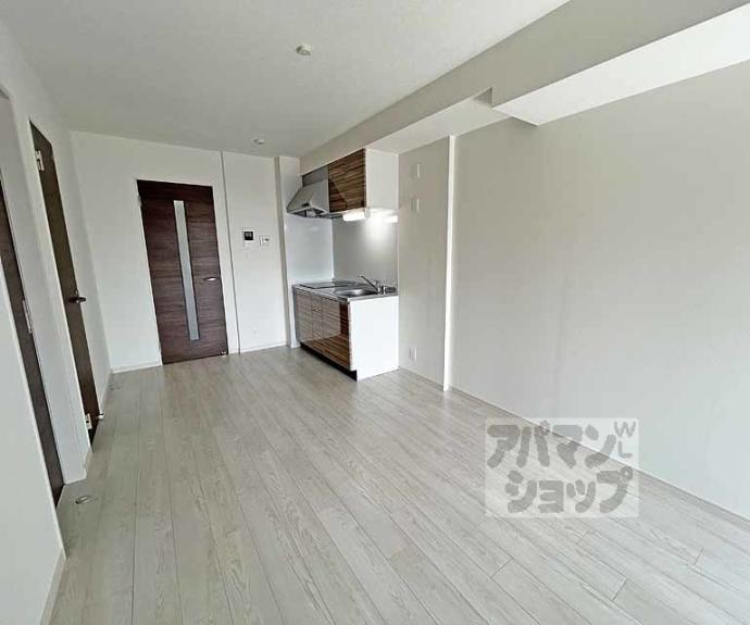 【フラッツ六地蔵】間取