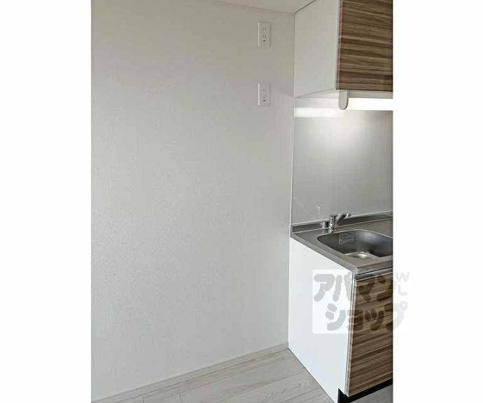 【フラッツ六地蔵】間取