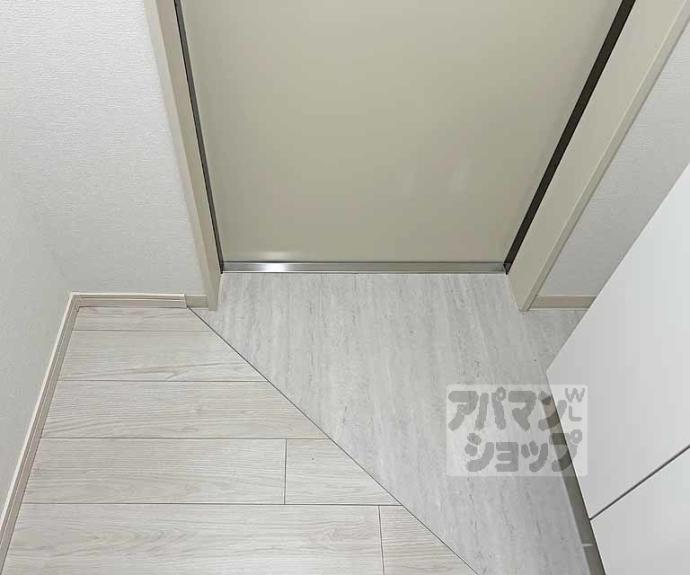 【フラッツ六地蔵】間取