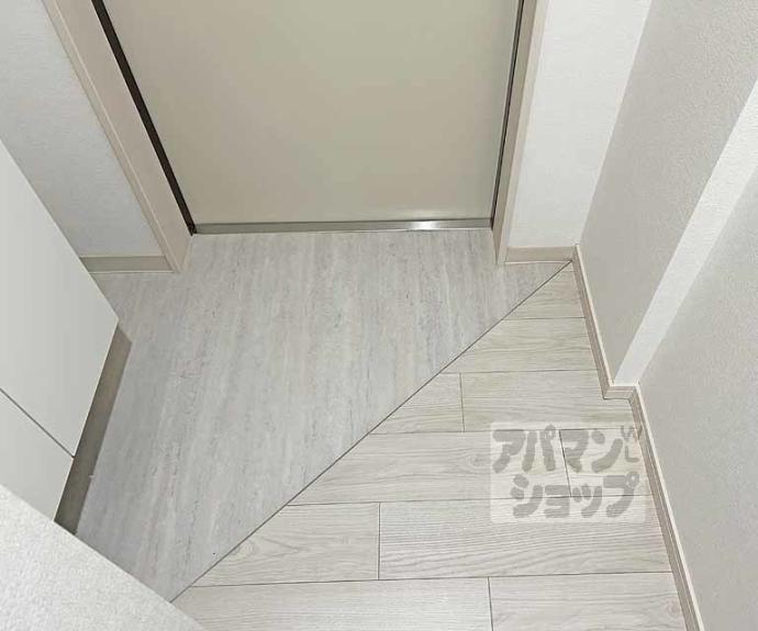 【フラッツ六地蔵】間取