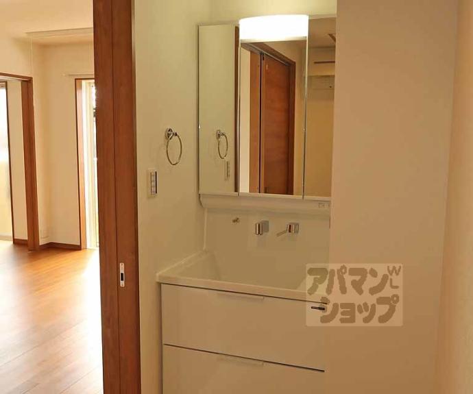 【アムール京都梅小路】間取