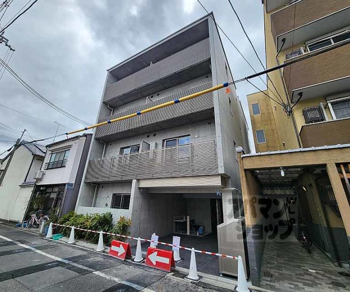 【Ｌｉｖｅ　Ｆｌａｔ京都西院】間取