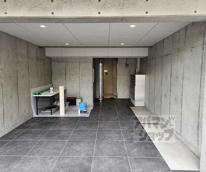 【Ｌｉｖｅ　Ｆｌａｔ京都西院】間取