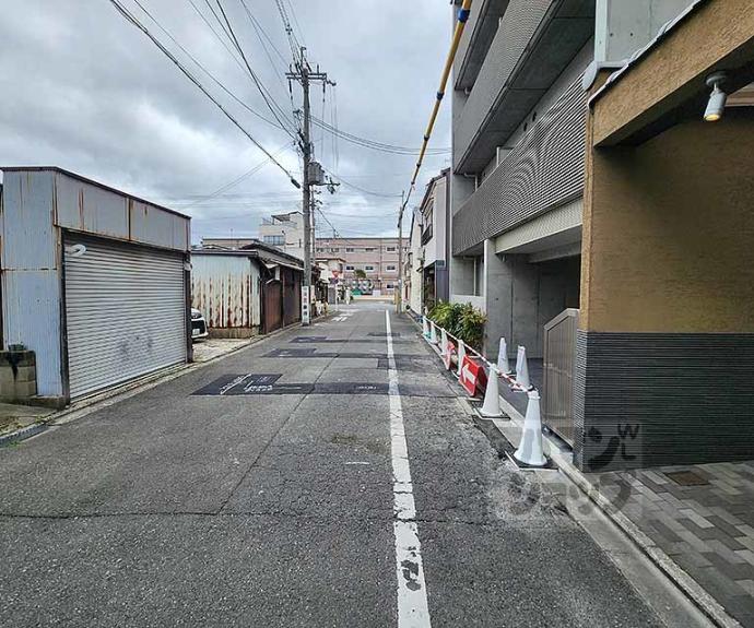 【Ｌｉｖｅ　Ｆｌａｔ京都西院】間取