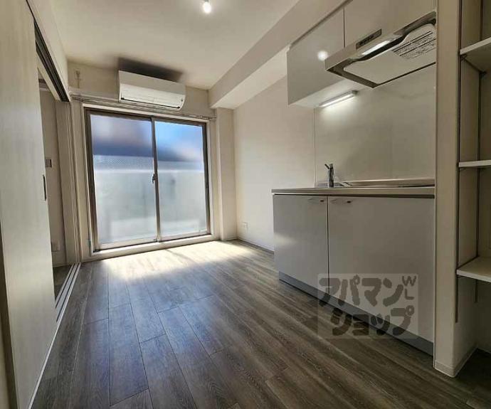 【Ｌｉｖｅ　Ｆｌａｔ京都西院】間取