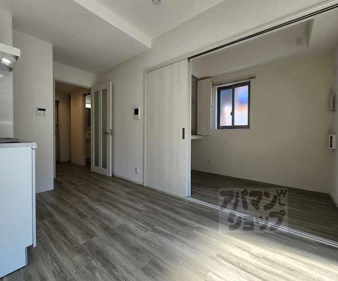 【Ｌｉｖｅ　Ｆｌａｔ京都西院】間取