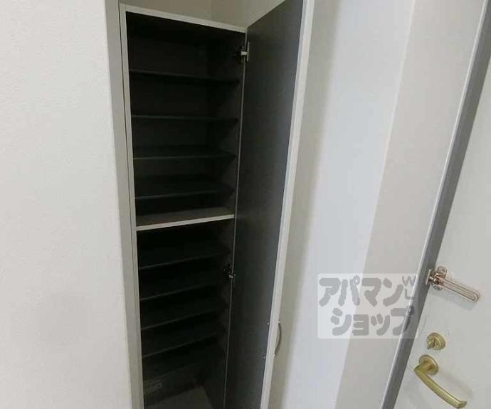 【Ｌｉｖｅ　Ｆｌａｔ京都西院】間取