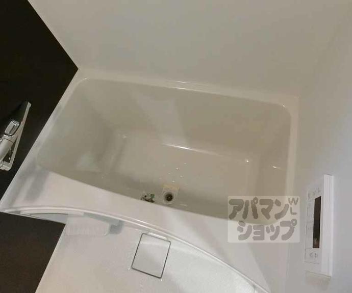 【Ｌｉｖｅ　Ｆｌａｔ京都西院】間取