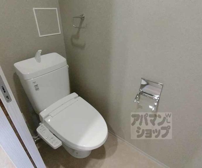 【Ｌｉｖｅ　Ｆｌａｔ京都西院】間取