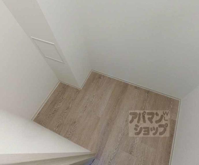 【Ｌｉｖｅ　Ｆｌａｔ京都西院】間取