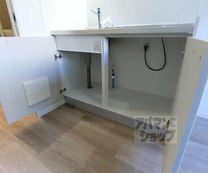 【Ｌｉｖｅ　Ｆｌａｔ京都西院】間取