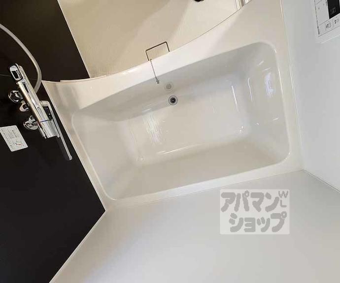 【Ｌｉｖｅ　Ｆｌａｔ京都西院】間取