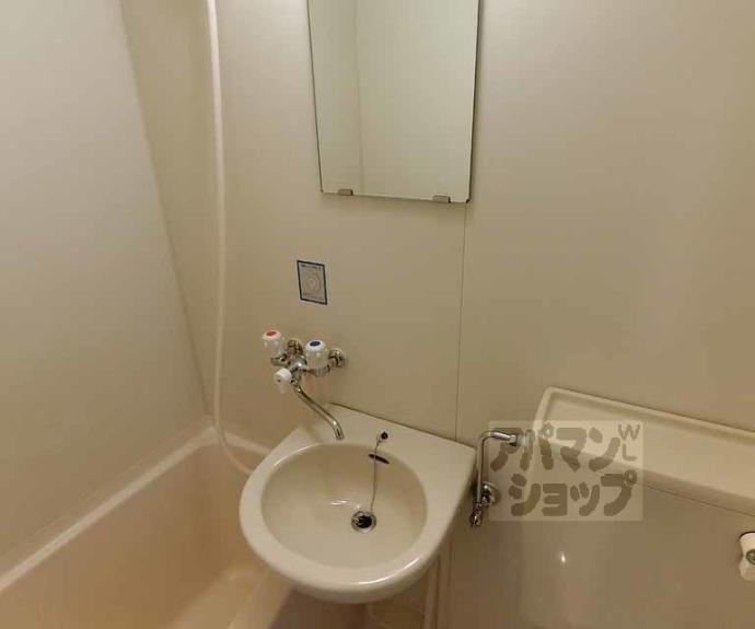 【エステート朱雀】間取