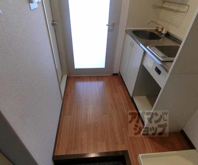 【エステート朱雀】間取