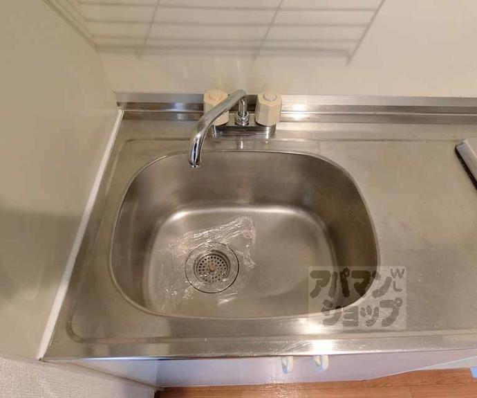 【エステート朱雀】間取