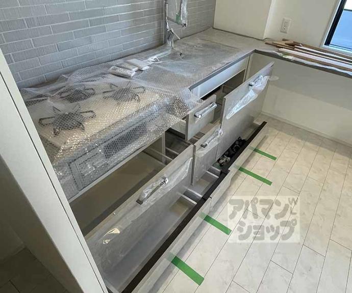 【ＳＴＡＮＤＺ京都二条】間取