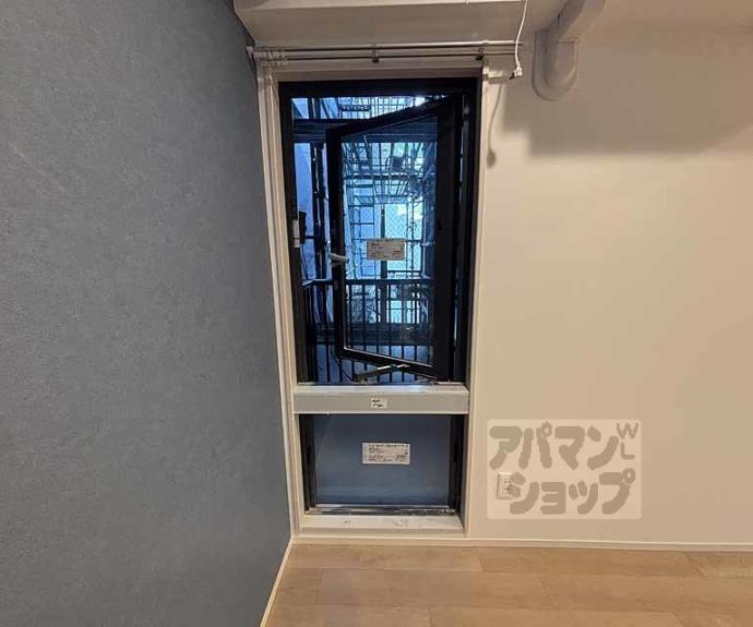 【STANDZ京都二条】間取