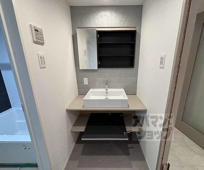 【STANDZ京都二条】間取