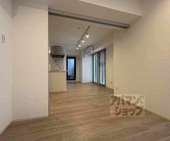 【ＳＴＡＮＤＺ京都二条】間取